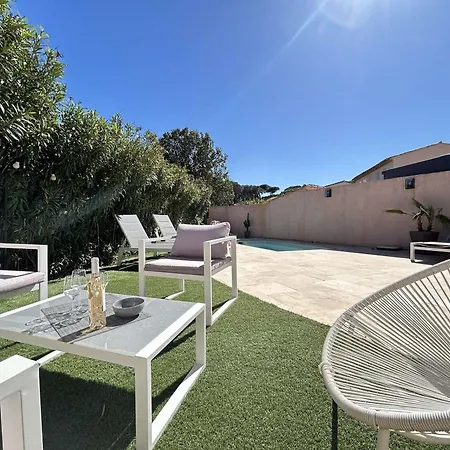 Mazet Climatise Avec Jardin, Piscine Privee Et Proche Mer, 3 Pieces, 6 Couchages A - Fr-1-226-545 생트막시메